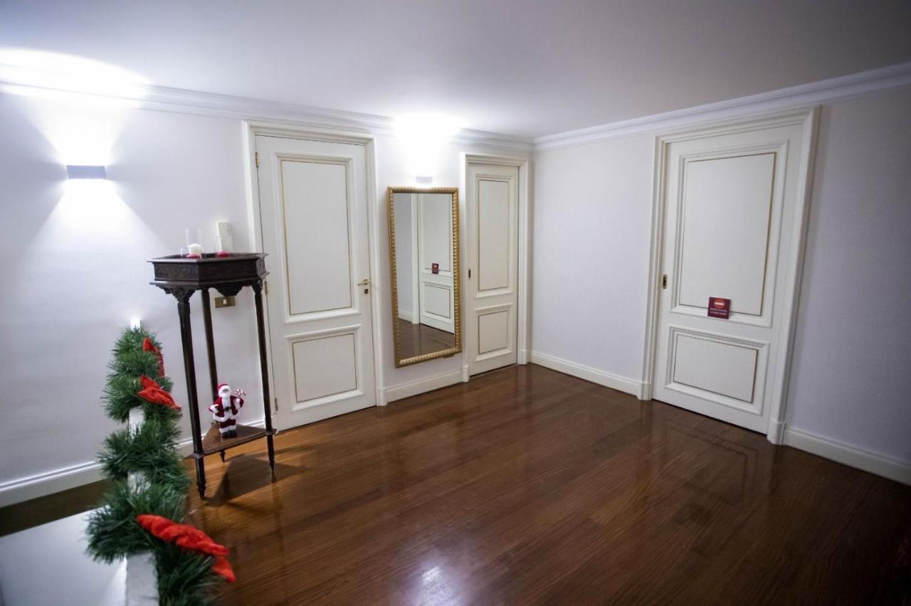Hause Naty Spaccanapoli Apartment Bagian luar foto