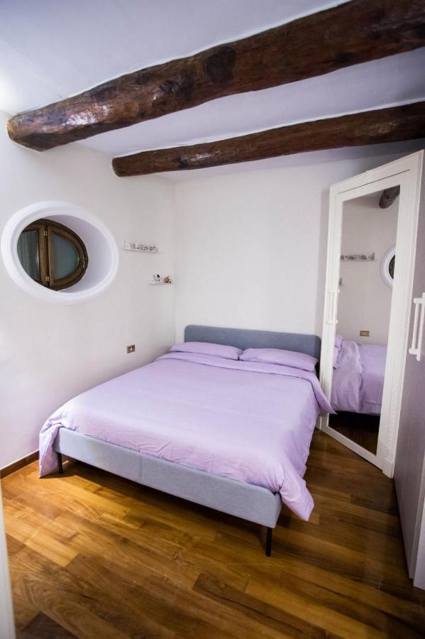 Hause Naty Spaccanapoli Apartment Bagian luar foto