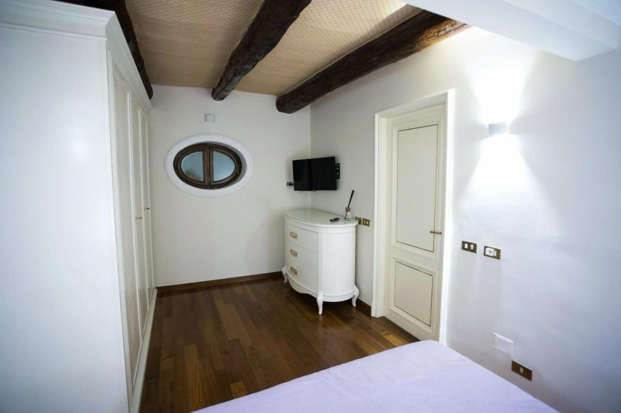 Hause Naty Spaccanapoli Apartment Bagian luar foto